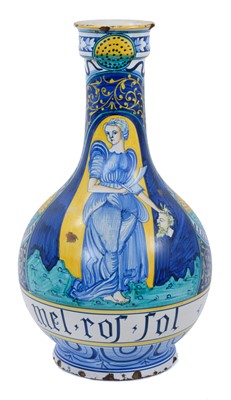 Lot 11 - 19th century Italian maiolica vase