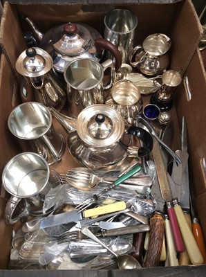 Lot 457 - Box silver plated ware