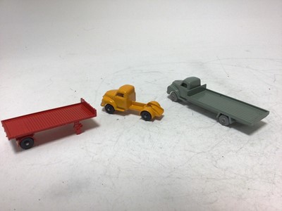 Lot 2042 - Dinky Dublo Bedford flat trunk 066, Bedford Articulated Flat truck 072, Land Rover and Horse Trailer 073, AEC Mercury Tanker Shell BP 070, all boxed (4)