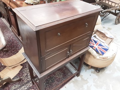 Lot 1000 - Mahogany cabinet on stand, 69cm wide, 36cm deep, 108cm high