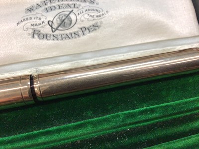 Lot 730 - Early 20th century 9ct gold Waterman's fountain pen with a 9ct gold mounted body, hallmarked London 1917, in original velvet lined tooled green leather box
