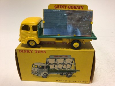 Lot 2084 - Dinky French Issue Miroitier Simca "cargo" No 33C, boxed