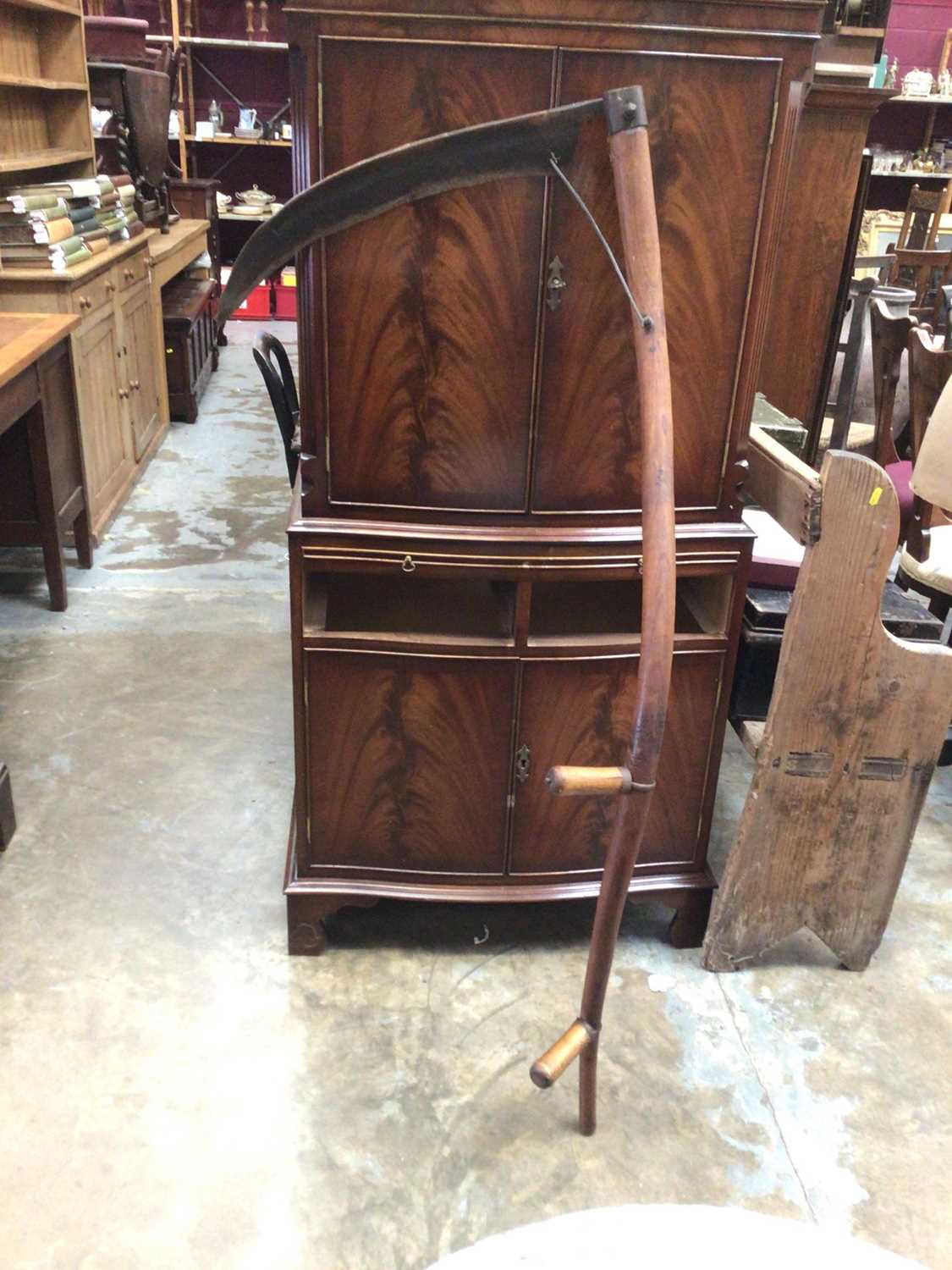 Lot 594 - Old scythe