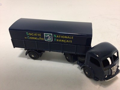 Lot 2091 - Dinky French Issue Tracteur Panhard Et Semi-Remorque S.N.C.F. No 32AB, boxed