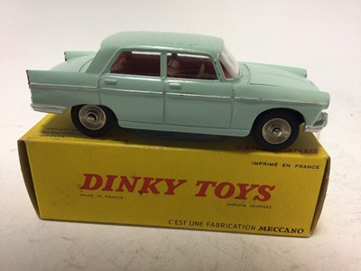 Lot 2121 - Dinky French Issue "404" Peugeot No 553, boxed