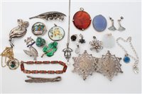 Lot 1501 - Art Nouveau silver, cultured pearl and paste...