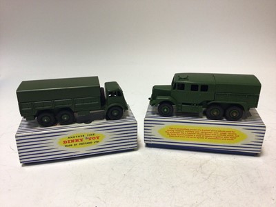 Lot 2176 - Dinky Supertoy Military 10-Ton Army Truck No 622, Meduium Artillery Trailor No 689, both boxed (2)