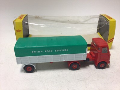 Lot 2201 - Dinky AEC Articulated Lorry No 914, boxed