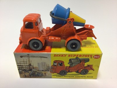 Lot 2246 - Dinky Lorry-Mounted Concrete Mixer No 960, boxed