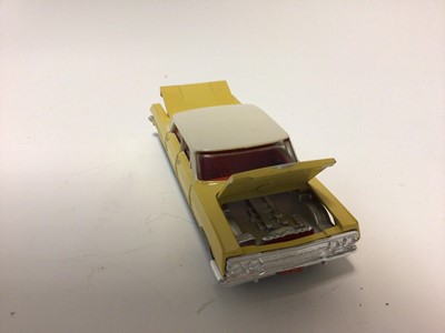 Lot 2250 - Dinky Chevrolet Impala No 57/003, boxed