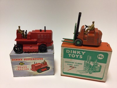Lot 2252 - Dinky boxed selection of early models (models & boxes ply worn) including Bedford No 522, Guy 4-Ton Lorry No 511, Bedford Articulated Lorry No 521, Foden Flat Truck No 503, Lawn Mower No 751 and ot...