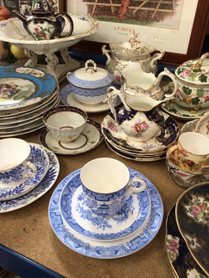 Lot 169 - Large group of 18th, 19th century and later ceramics to include Worcester porcelain, Parian ware, Bloor Derby, Serves plate and other ceramics