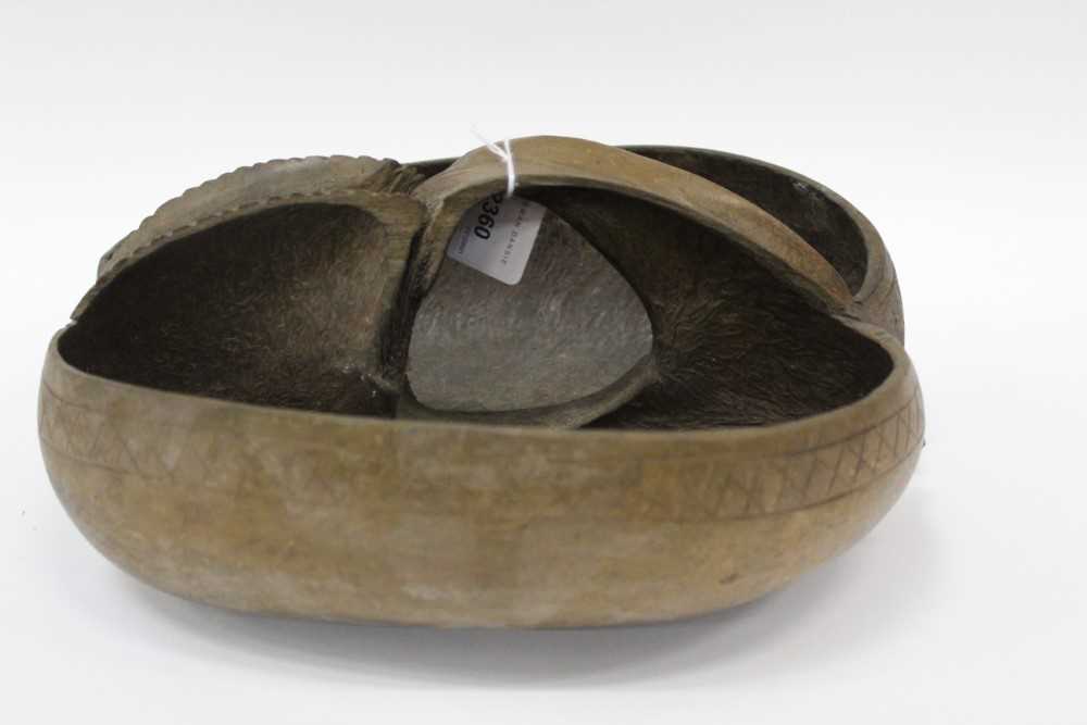 Lot 2360 - Coco de mer bowl