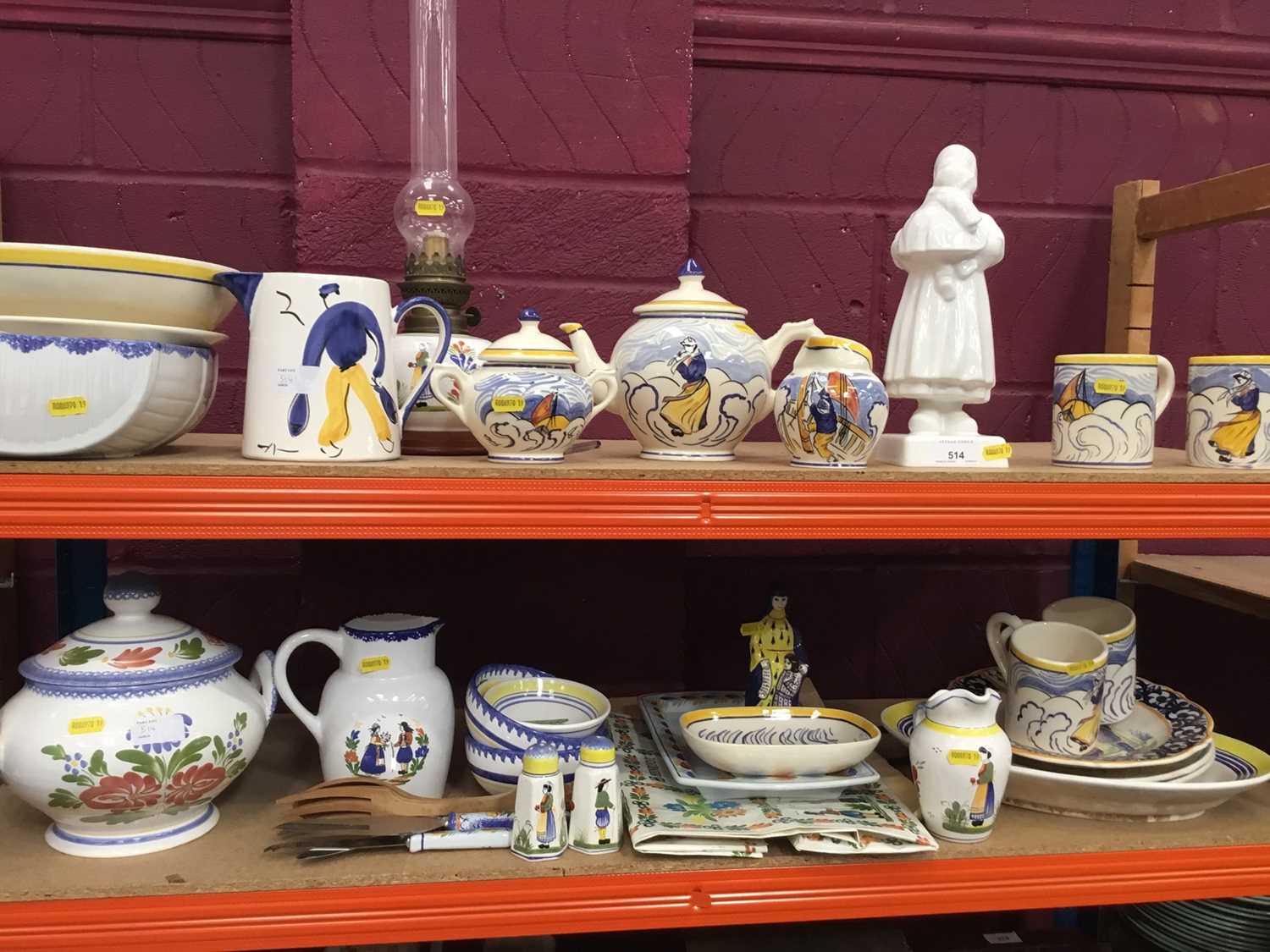 Lot 514 - Collection of Quimper pottery