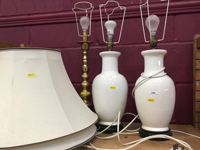 Lot 559 - Pair of ceramic table lamps and others