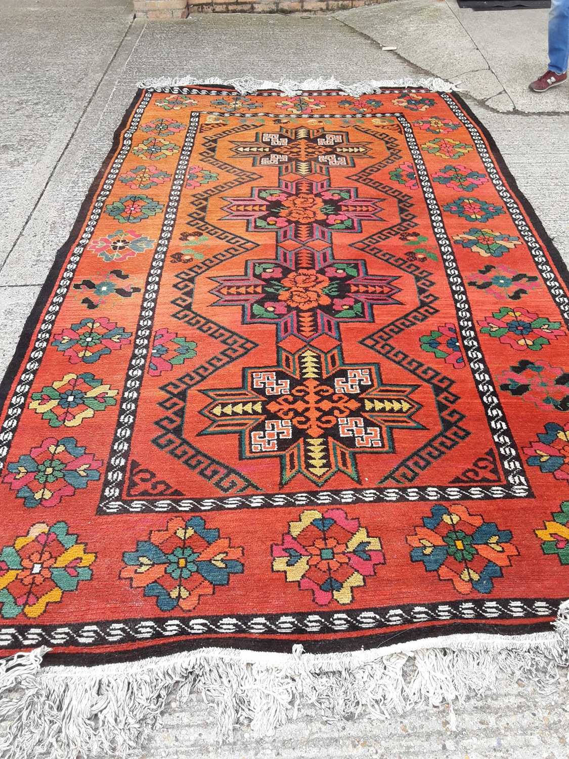 Wool Rug Eastern Lot 1093 - Eastern wool rug, second half 20th century,