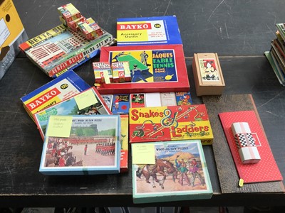 Lot 434 - Group of 1950's and 60's children's toys and games to include Bayko, Airfix Betta Bilda, board games jigsaws and others