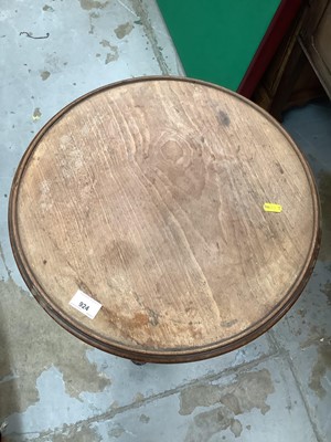 Lot 924 - Victorian mahogany circular wine table on trefoil platform base