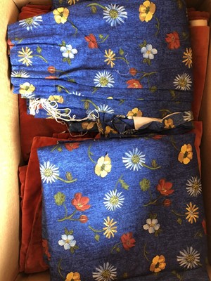 Lot 55 - Large collection of assorted fabrics, curtains, linens and other textiles to include Sanderson, Liberty and others