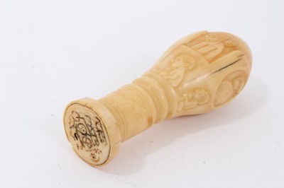Lot 751 - West African carved ivory seal