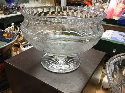 Lot 290 - Good Quality Webb crystal pedestal bowl together with a large Stuart crystal vase (2)