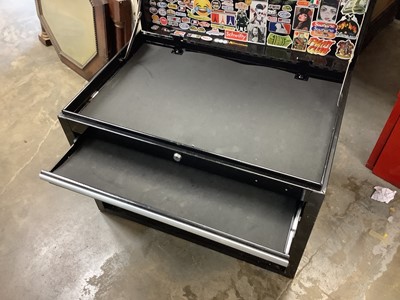 Lot 293 - Mechanics garage / workshop tool box with hinged lid and five draws
