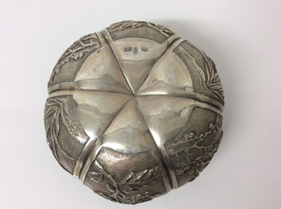 Lot 288 - Late 19th/early 20th century Chinese silver lidded pot