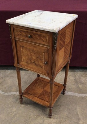 Lot 1418 - Early 20th century French parquetry bedside cupboard with marble top and unusual ceramic liner fitted within the cupboard