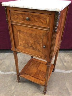 Lot 1418 - Early 20th century French parquetry bedside cupboard with marble top and unusual ceramic liner fitted within the cupboard