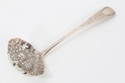 Lot 1959 - 19th century Continental silver caddy spoon with embossed decoration, stamped 930 and import marks for London 1896