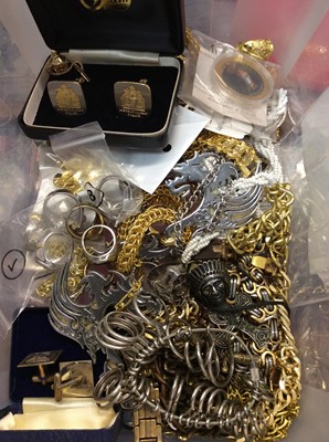 Lot 719 - Group gilt metal chains, white metal novelty rings, pair Metropolitan Police cufflinks etc