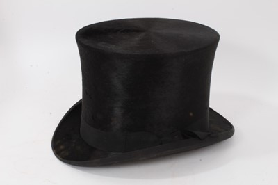 Lot 853 - Vintage cased top hat