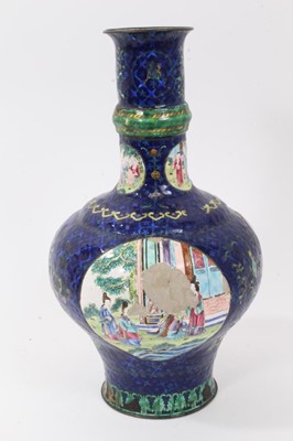 Lot 99 - 18th / 19th century Chinese enamel vase