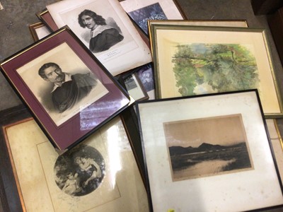 Lot 366 - Quantity of pictures