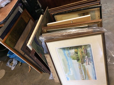 Lot 596 - Quantity of pictures and prints