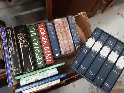 Lot 126 - Five boxes of folio society books