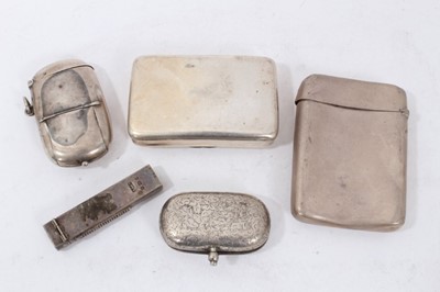 Lot 343 - Selection of Georgian and later silver