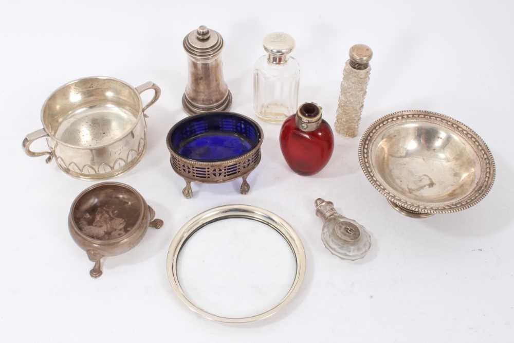 Lot 344 - Selection of miscellaneous silver