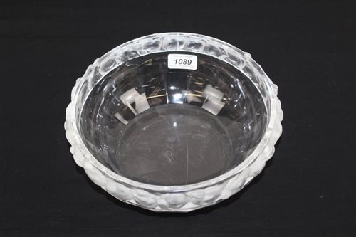 Lot 1089 - Lalique crystal Messages bowl, the trim with...