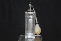 Lot 1091 - Lalique Duncan pattern atomiser perfume bottle,...