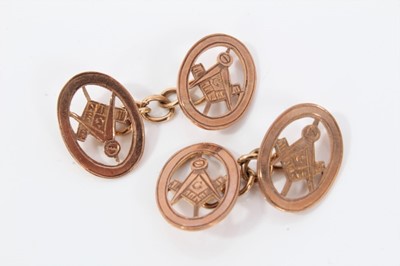 Lot 514 - Pair of 9ct rose gold Masonic cufflinks with pierced Masonic devices, Birmingham 1923.