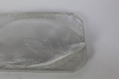 Lot 1928 - Unusual moulded frosted glass fish plaque, with canted corners, 28cm across