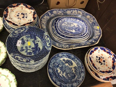 Lot 183 - Collection of 19th century blue and white china, and other china