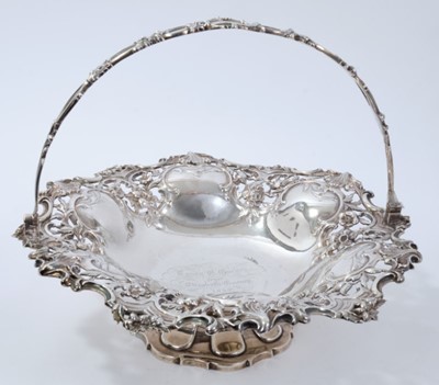 Lot 421 - Victorian silver cake basket of circular form, with pierced scroll and floral decoration