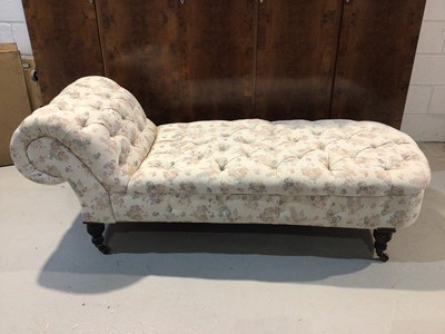 Lot 986 - Chaise lounge