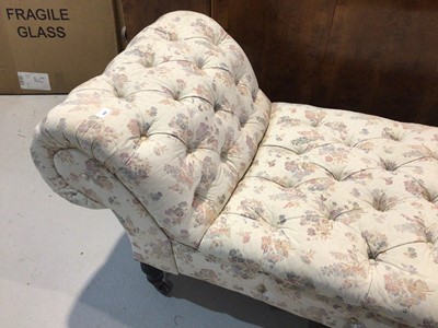Lot 986 - Chaise lounge