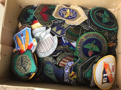 Lot 786 - Collection of American Air Force cloth military badges (1 box)