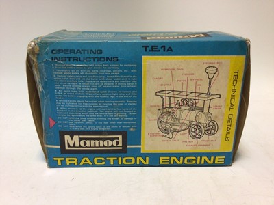 Lot 2388 - Mamod Traction Engine TE1A, in original box