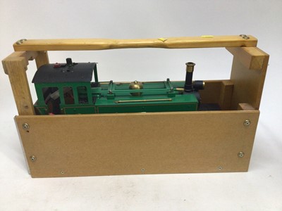 Lot 2410 - Scratchbuilt metal model locomotive 2-6-2 electrically wired Green Black & Red livery housed in wooden handmade carrying case with brass "Tor" name plate