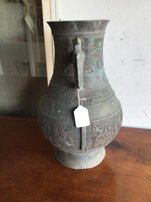 Lot 774 - Antique Chinese bronze vase